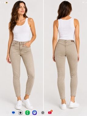 AG Adriano Goldschmied Skinny Jeans in Light Taupe